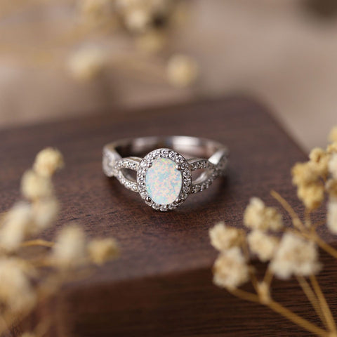 S925 Silver Egg-shaped Opal Ring